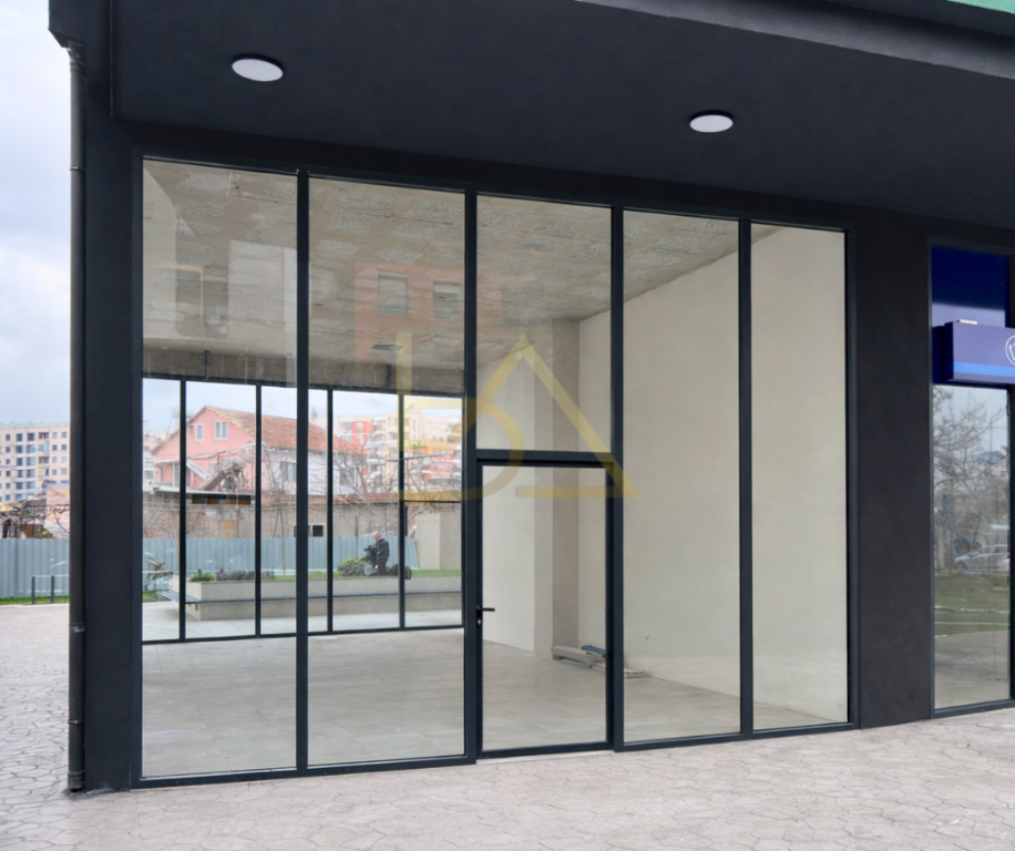 Shitet Ambient Tregtar – Tiranë, Yzberisht