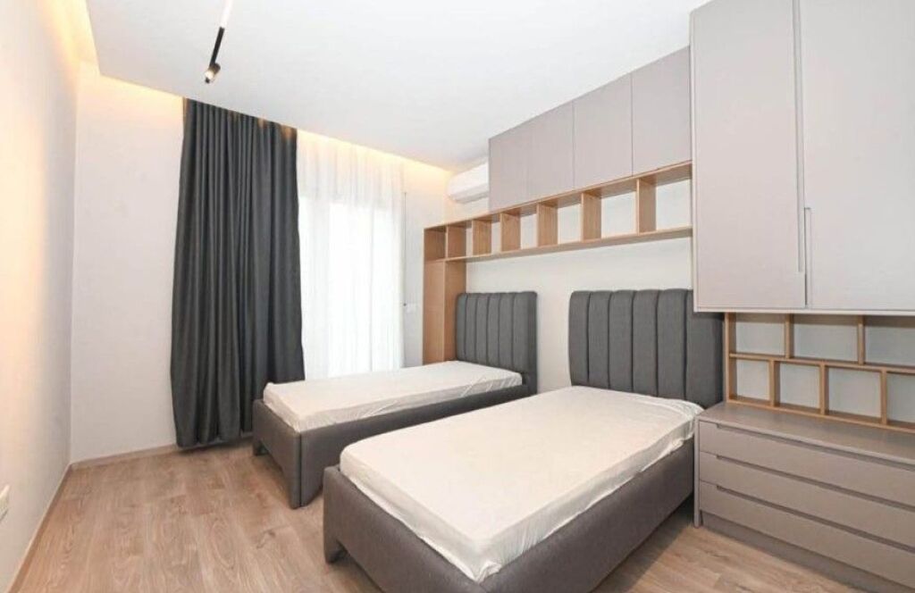 📌 Jepet me qera apartament 2+1 tek Kompleksi Delijorgji