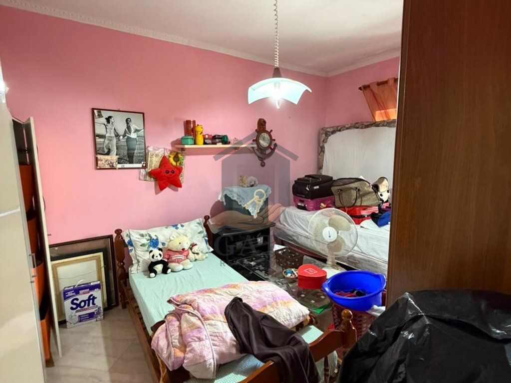 Shitet Apartament 2+1 në Qendër të Durrësit – Pranë Stacionit të Trenit