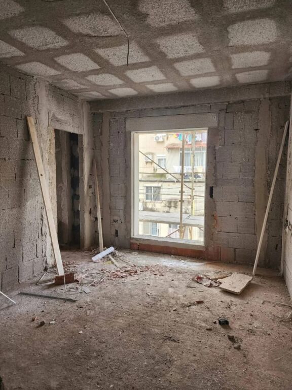 👌 VENDESI APPARTAMENTO 2+1+2 + POSTO AUTO – VICINO ALLA SCUOLA DI BALLO &amp; “MIHAL GRAMENO”