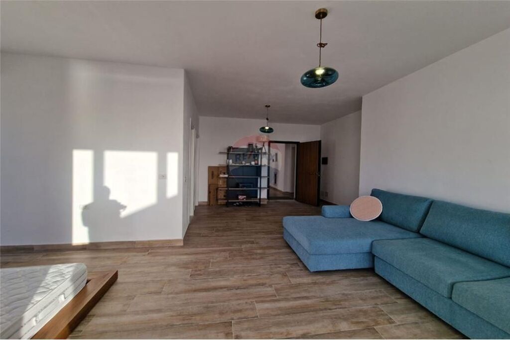 🏖️ Attico – In Vendita | Lungo Mare, Vlorë