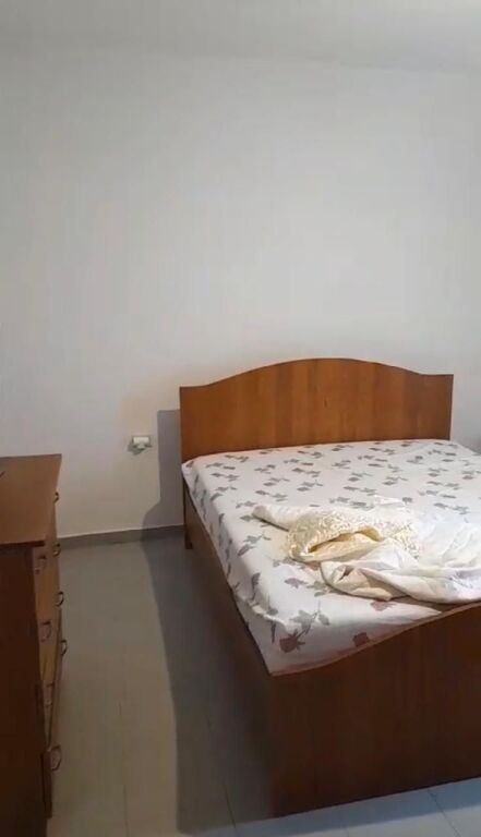 Private house 2+1 for rent in the Lapraka area, on Imzot Mark Sopi street