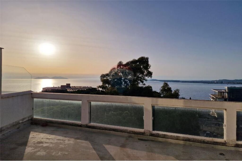 🏖️ Attico – In Vendita | Lungo Mare, Vlorë