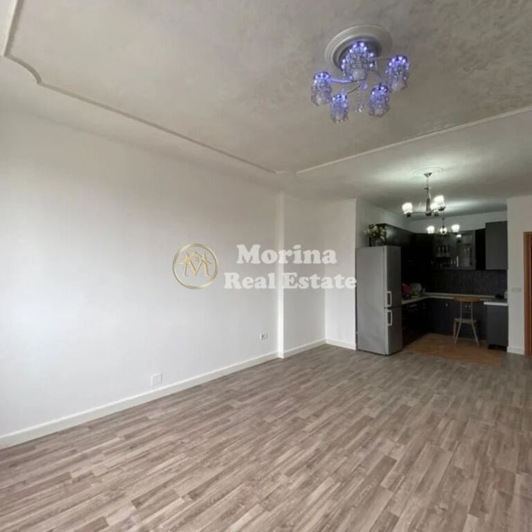 Qera | Ambjent Biznesi | Bulevardi Gjergj Fishta | 1500 €/muaj