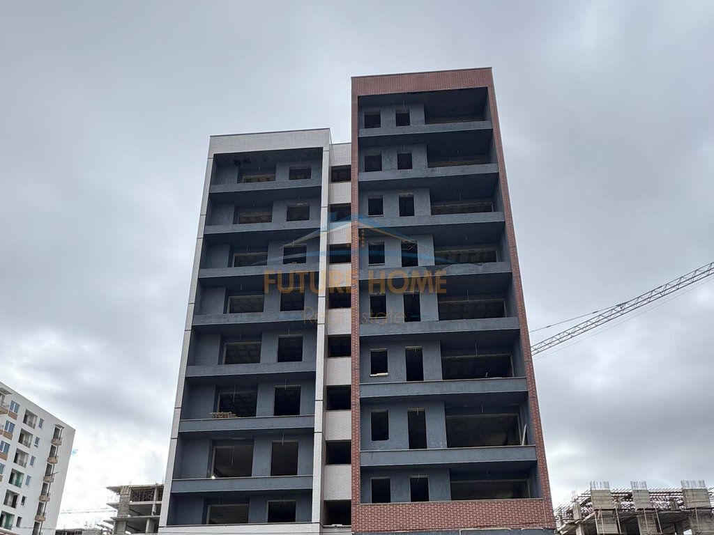 SHITET APARTAMENT 1+1 TEK FUSHA E AVIACIONIT