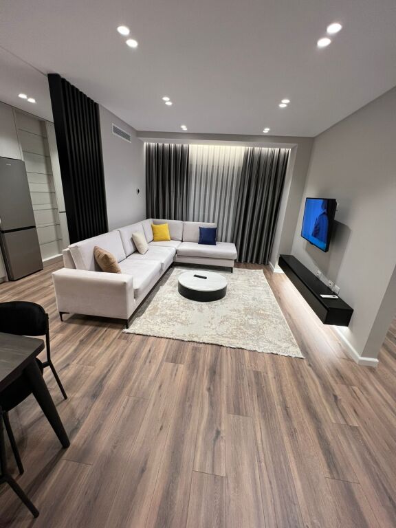 Apartament me Qira 2+1, Ish Fusha Aviacionit