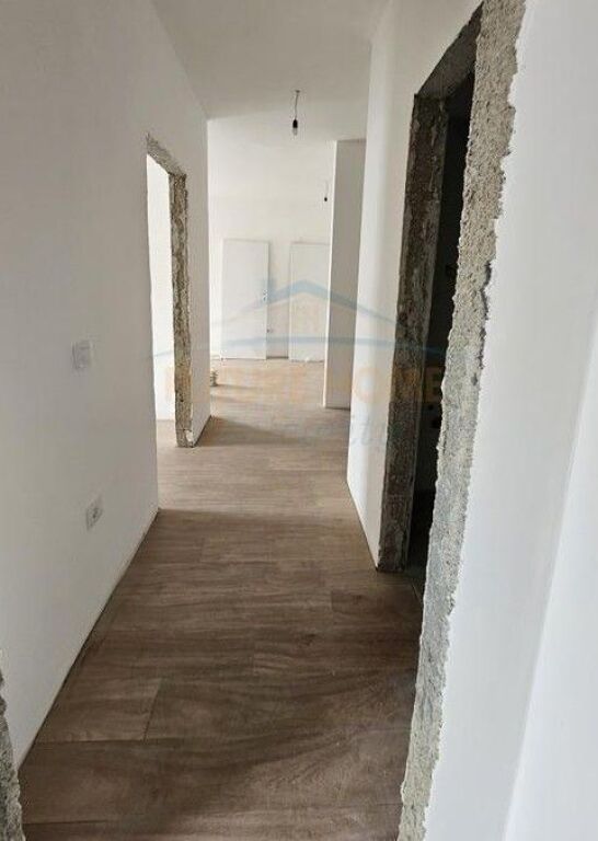 In vendita, Appartamento 2+1+2, Complesso Tirana Entry II, Tirana.