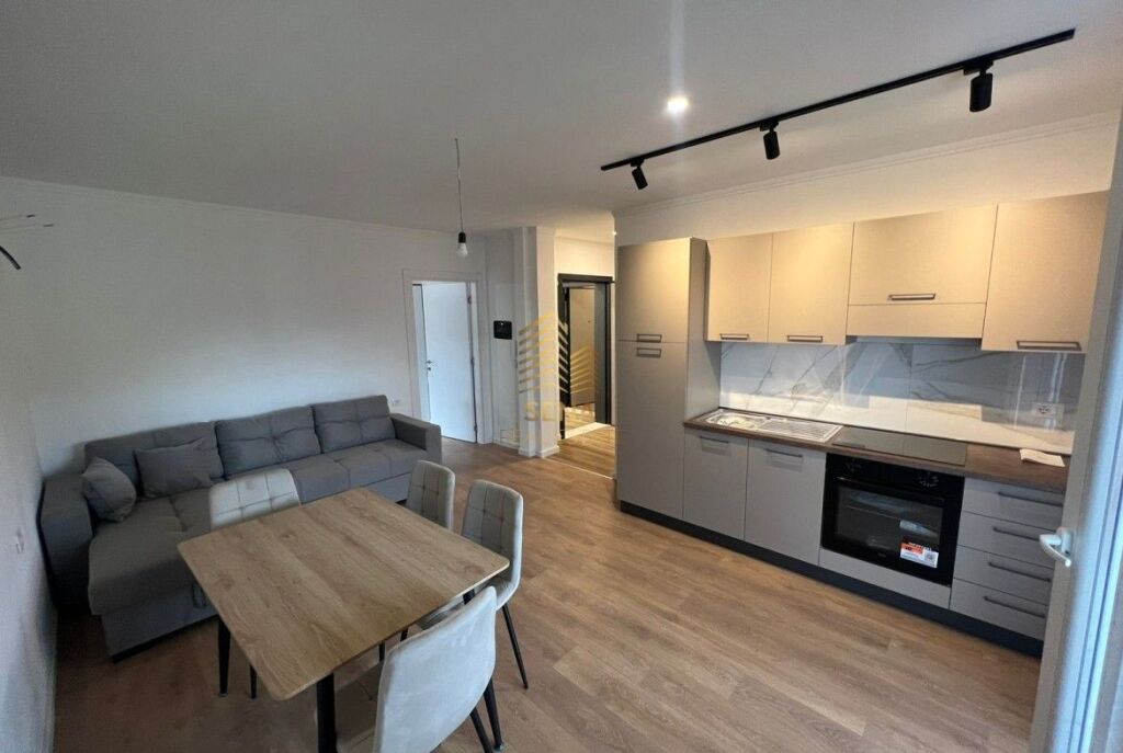 Qira, Apartament 1+1+blk, Shkoze, 400 Euro/Muaj