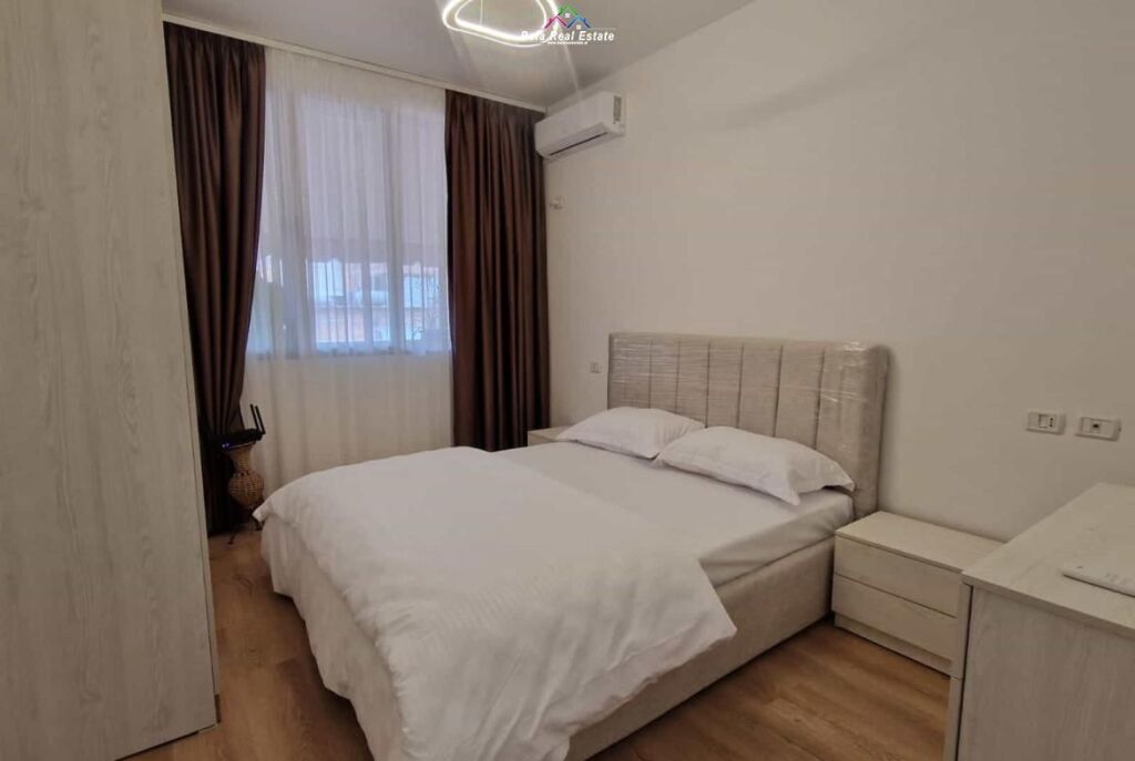 Apartament me Qera 1+1 Ne Myslym Shyr ( ID B2101512) Tirane