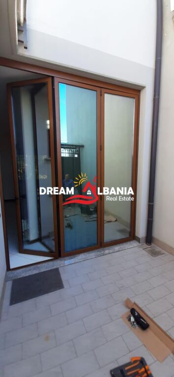 Garsoniere me qera ne Kinostudio, prane “Kopshtit Lala” (ID 4201085)