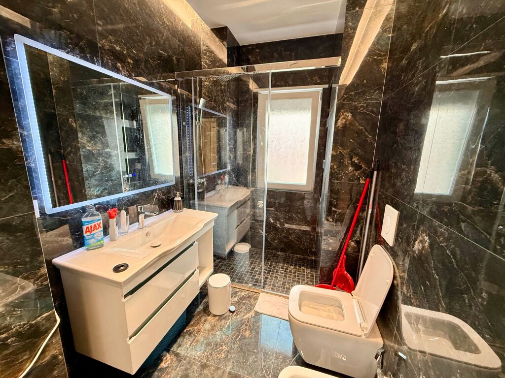 📣 QERA SUPER Apartament 2+1 Me Parking📍 Qendra e Tiranes ✨