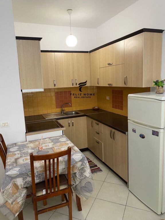 APARTAMENT ME QERA 1+1 LIQEN I THATE 50.000 LEKE