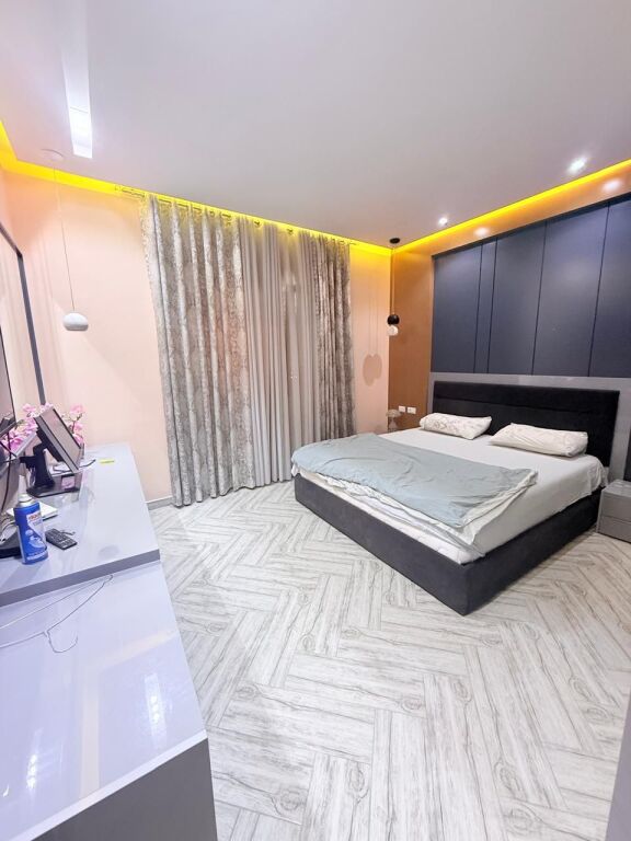 FOR SALE 3 FLOOR VILLA MANEZ DURRES