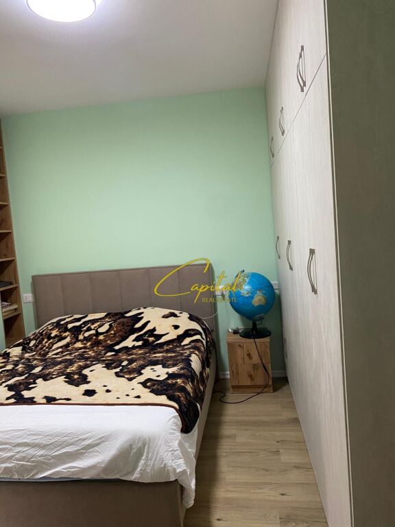 APARTAMENT ME QIRA 1+1 XHAMLLIKU 55.000 LEKE