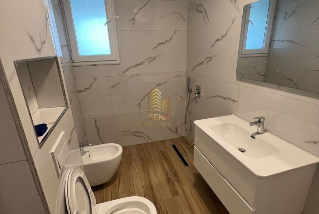 Qira, Apartament 1+1+blk, Shkoze, 400 Euro/Muaj