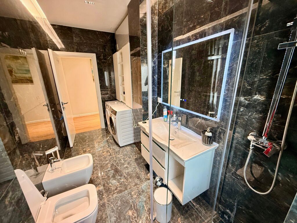 📣 QERA SUPER Apartament 2+1 Me Parking📍 Qendra e Tiranes ✨