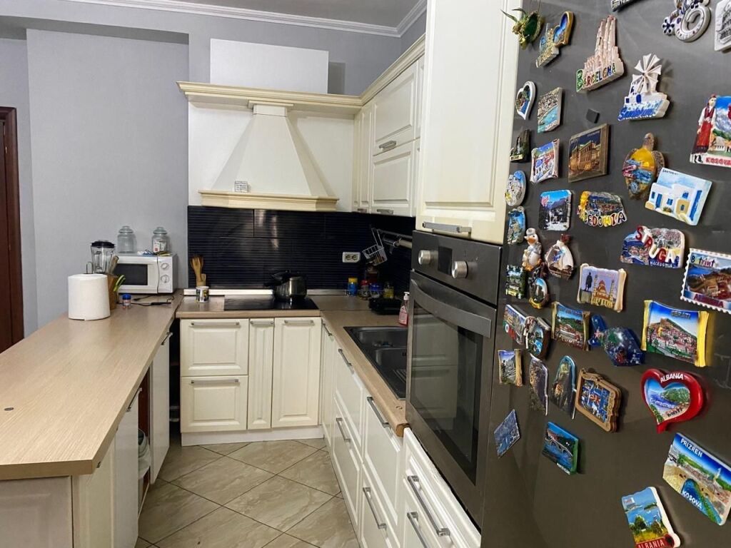 SHITET APARTAMENT 2+1 FRESK 16.500.000 LEKE