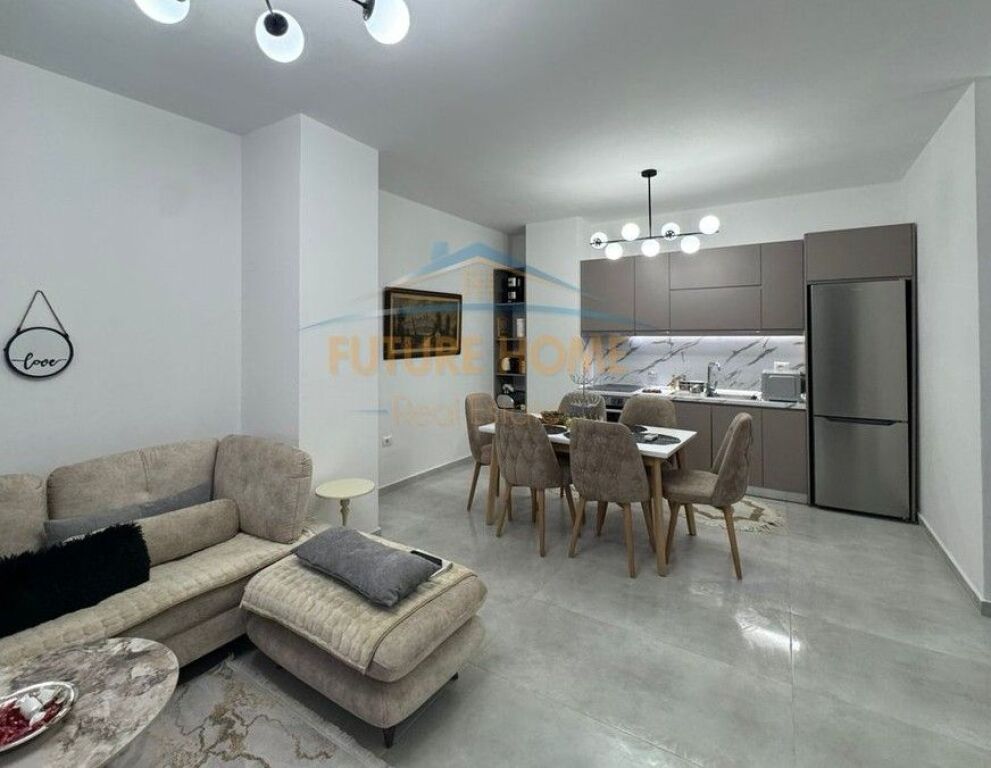 Qera, Apartament 1+1 , Zogu i Zi, Tiranë