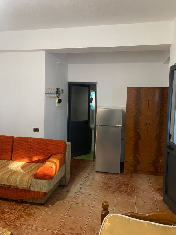 Apartament 1+1 me Qera te Stadiumi Durres