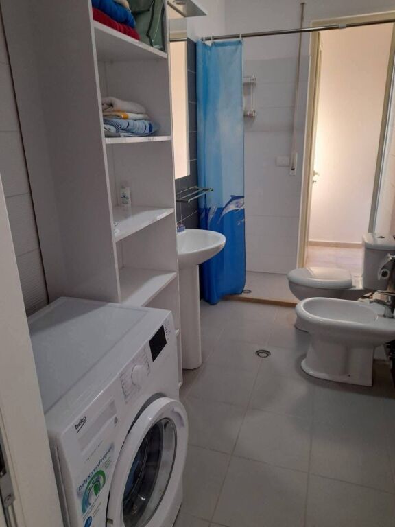 AFFITTO APPARTAMENTO 1+1 MOLTO VICINO AL MARE ILIRIA SPIAGGIA DURAZZO 300 EURO