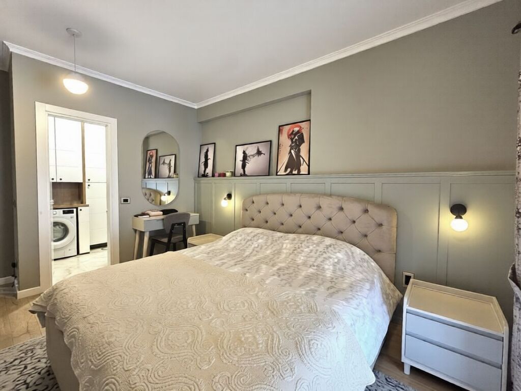 VENDESI APPARTAMENTO 2+1  , 5 MAGGIO