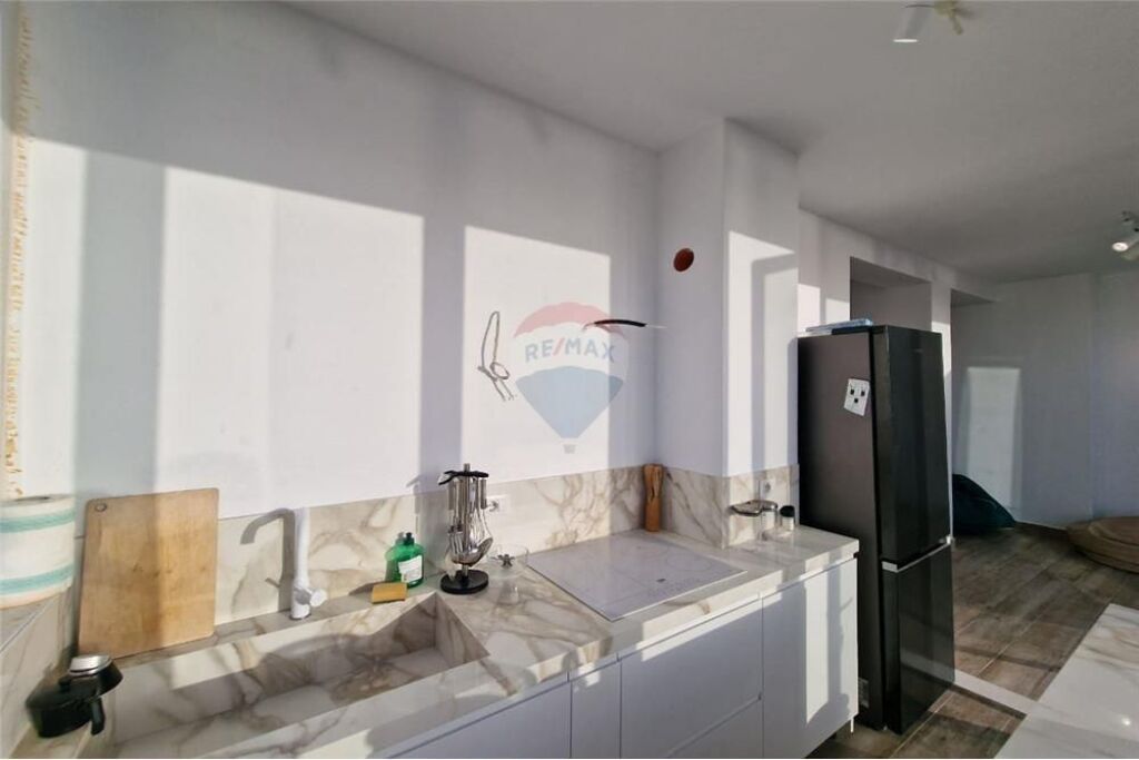 🏖️ Attico – In Vendita | Lungo Mare, Vlorë