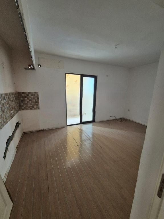 Appartamento 2+1 in vendita a Myslym Shyr – Edificio Esistente! 168.000 €