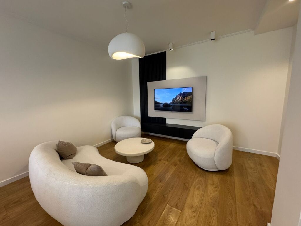 Apartment 2+1 at Kodra e Diellit!