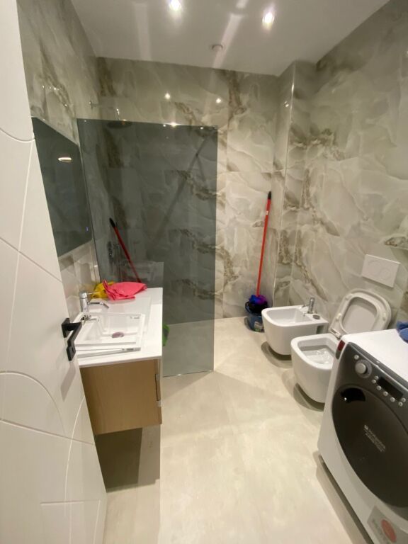 In affitto 2+1 Complesso Greco Lago Secco 700€