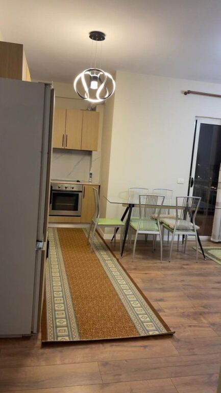 Jepet Me Qera Apartament 2+1+1 Ballkon