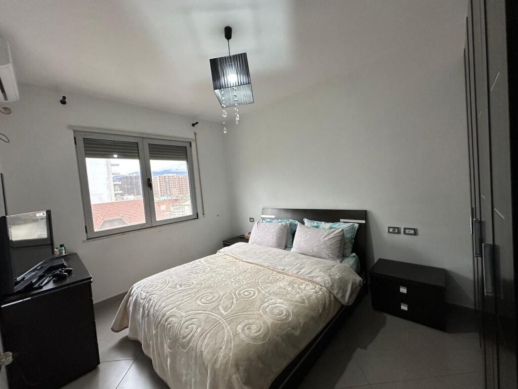 Apartment for rent 2+1 550 EURO New Ring, near Hotel Marinaj