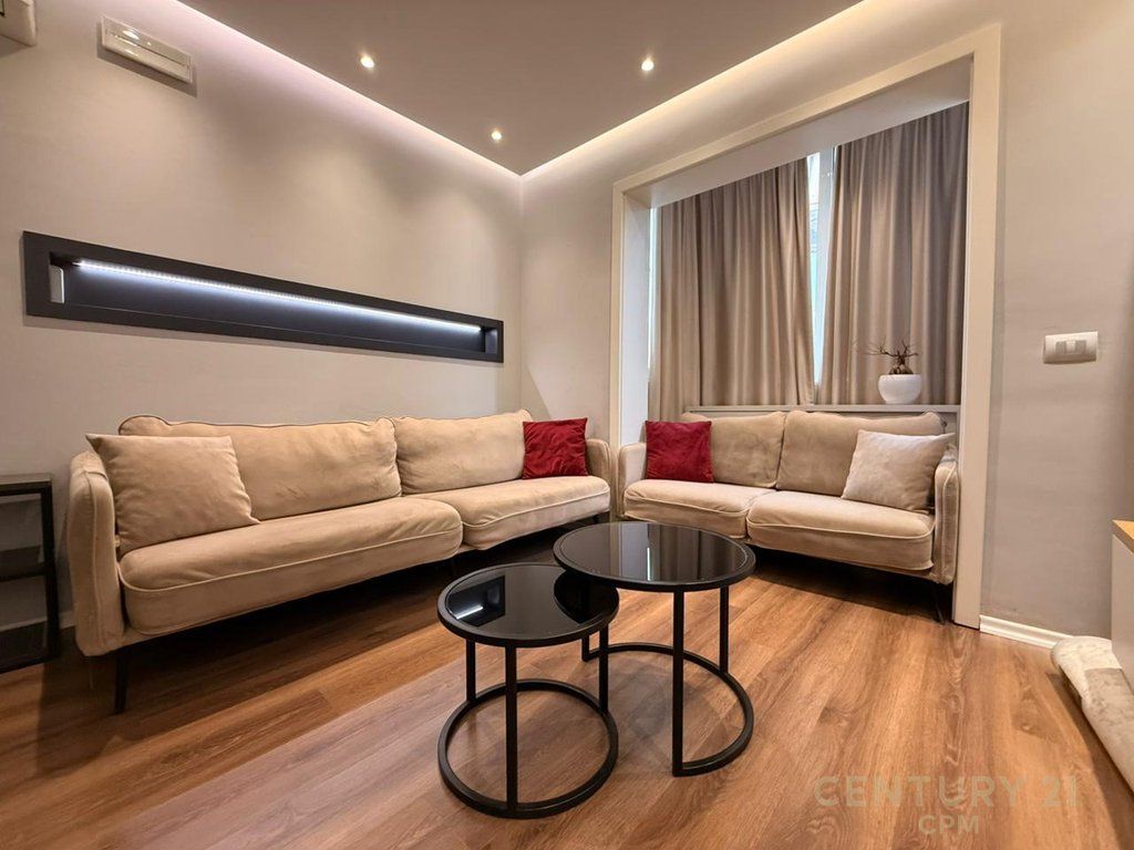 APARTAMENT 2+1+2 ME QERA TEK SHESHI WILLSON