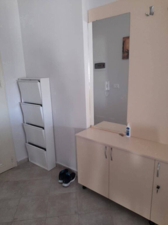 AFFITTO APPARTAMENTO 1+1 MOLTO VICINO AL MARE ILIRIA SPIAGGIA DURAZZO 300 EURO