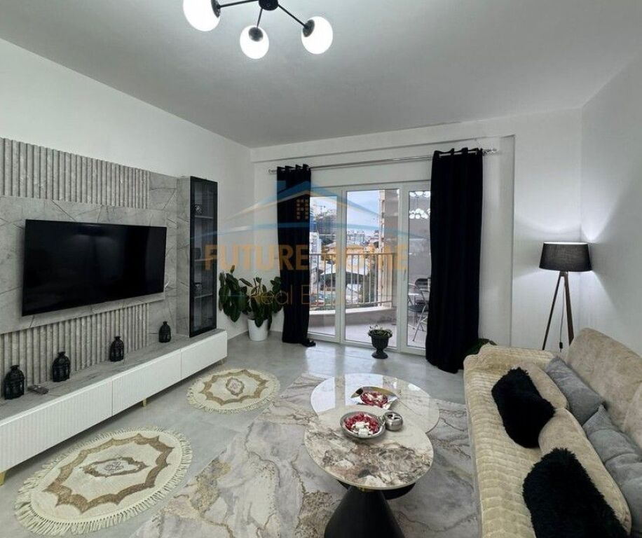 Qera, Apartament 1+1 , Zogu i Zi, Tiranë