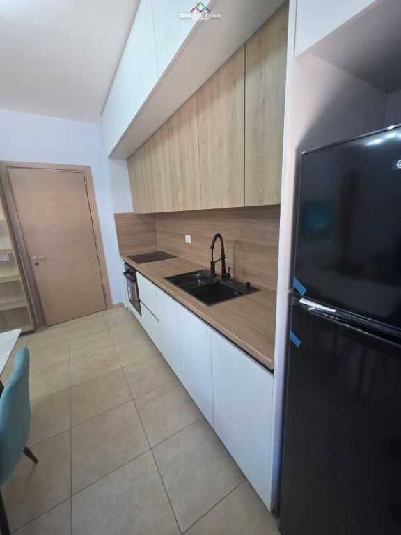 Apartament Me Qera 1+1 Tek 5 Maji (ID B2101513) Tirane