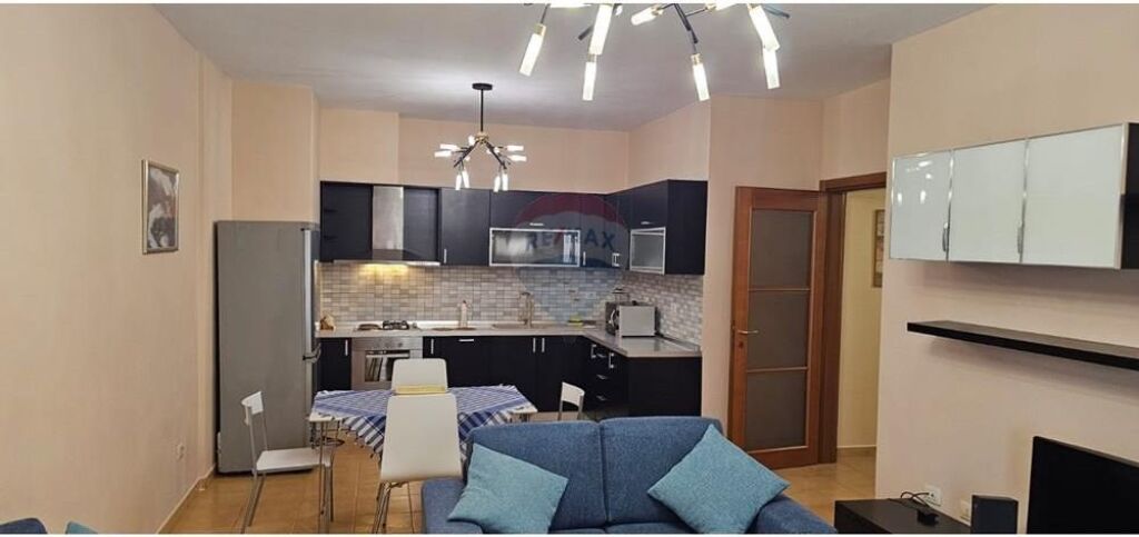 APARTAMENT 2+1+2 PER QIRA- RRUGA E SALES