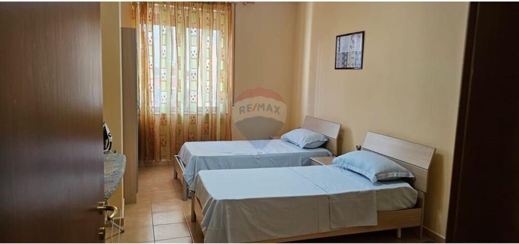 APARTAMENT 2+1+2 PER QIRA- RRUGA E SALES