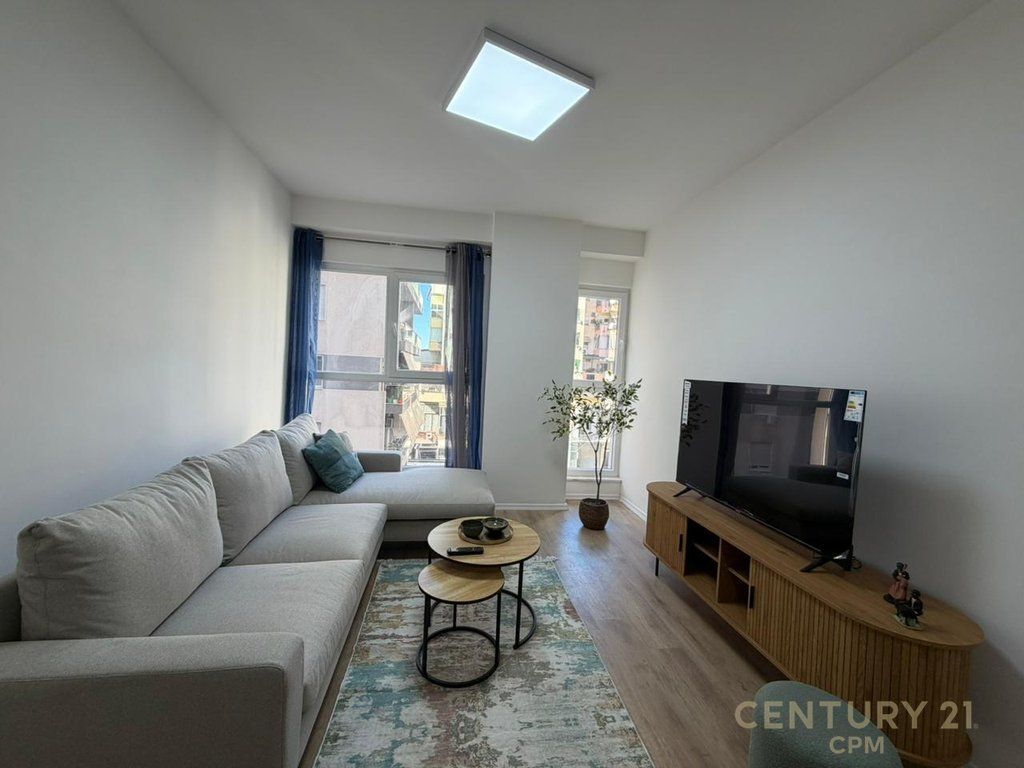 Apartament 1+1 per qira te Kompleksi Aura Laprake