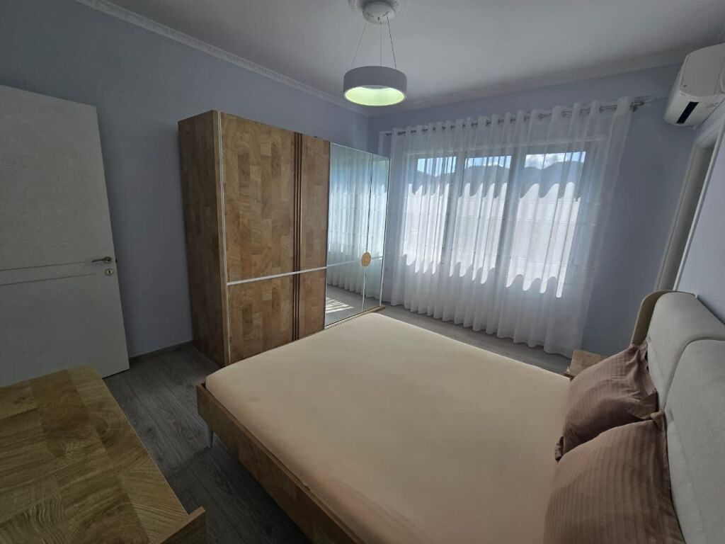 APARTAMENT/ PENTHOUSE 3+1 Me Verande+ POST PARKIMI | ME QIRA | KOPSHTI ZOOLOGJIK