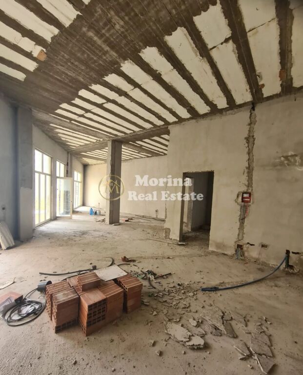 Vendita | Locale Commerciale | Lago Secco | 270000 €