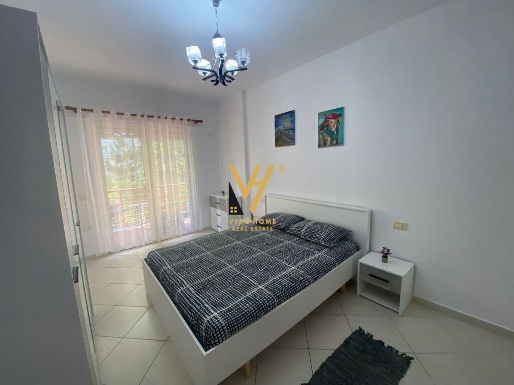 JEPET APARTAMENT 1+1+BLK ME QIRA TE LIQENI I THATE 50.000 LEKE