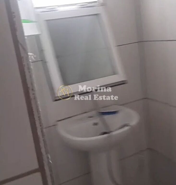 Affitto | Appartamento 1 + 1 | Astir | 300 €/mese