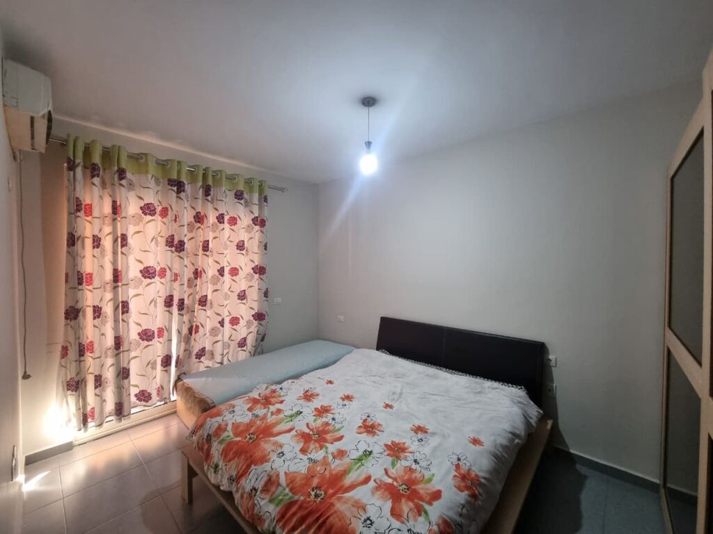 Vendesi in vendita 2+1, a Yzbrisht