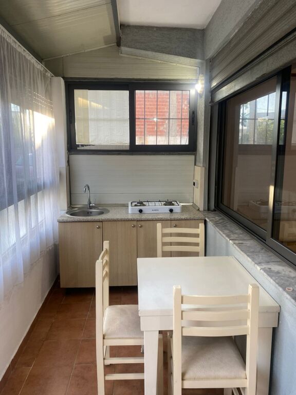 Apartament 1+1 me Qera te Stadiumi Durres