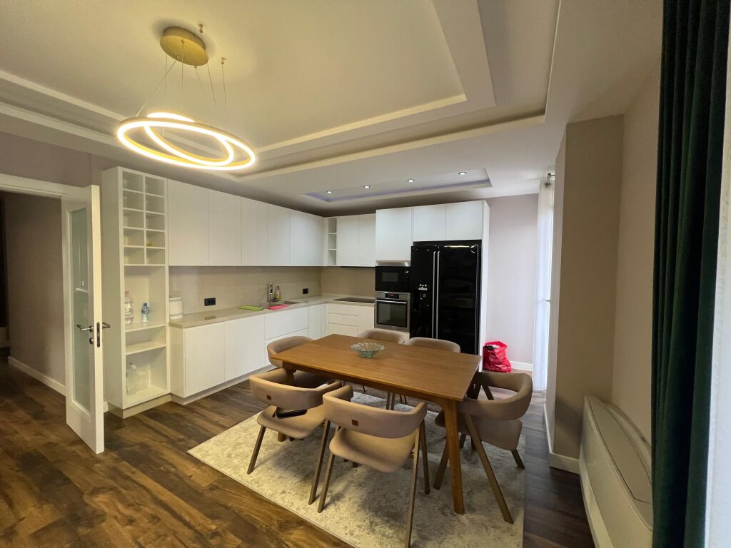 Apartsment 2+1 ne shitje te Ish Fusha e Aviacionit