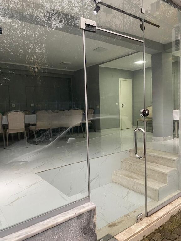 Dyqan Qera - Vasil Shanto . Sip 55m2