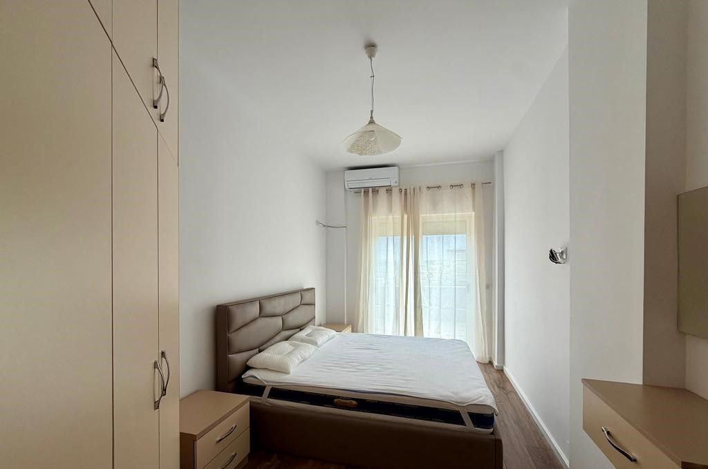 APARTAMENT 1+1 I PABANUAR ME PARE PER QIRA NE FRESK!