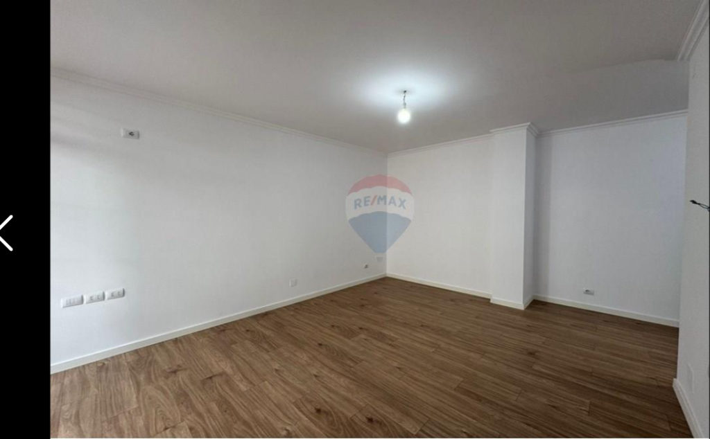 Appartamento in vendita 2+1 in Via Bogdaneve