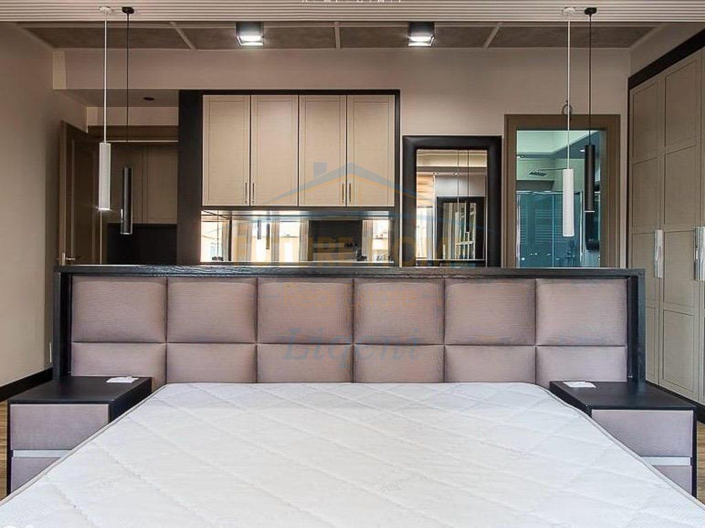 Qera, Apartament 3+1+2, Myslym Shyri, Tiranë