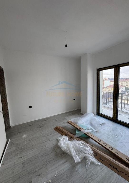 Affitto Appartamento 2+1 Via delle Barricate